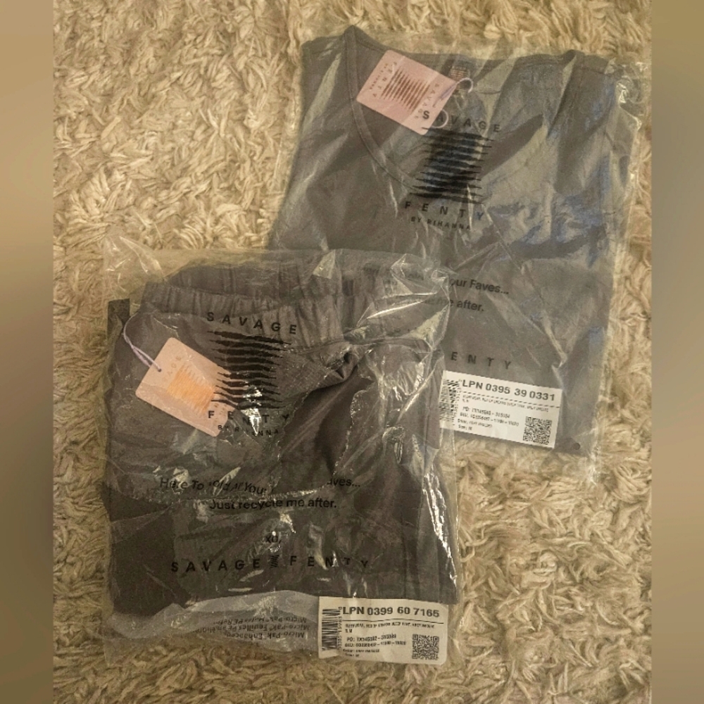 Savage Fenty Bed Of Dreams Sleep Set